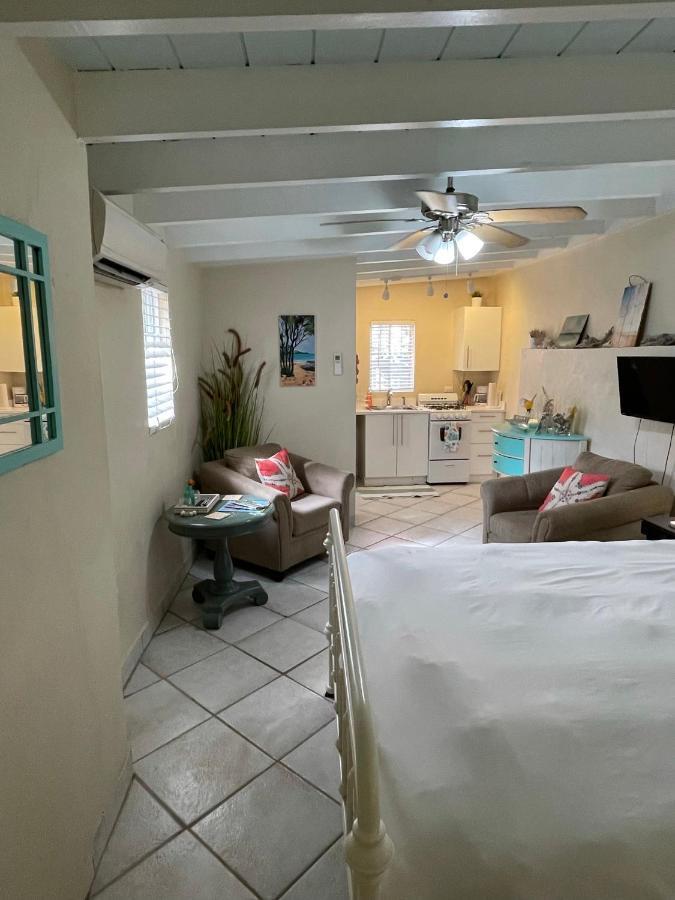 Crown Lotus Apartment Christiansted Exterior photo